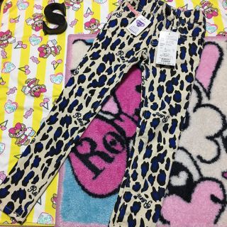 ロニィ(RONI)の新品★RONI★ヒョウ柄柔らかボトムス★Sブルー(パンツ/スパッツ)