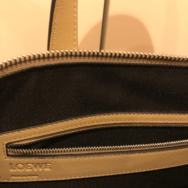 LOEWE(ロエベ)のLOEWE リネン レザー ブリーフケース レディースのバッグ(トートバッグ)の商品写真