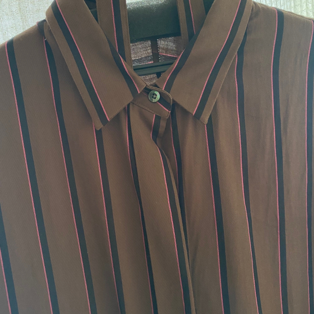 qualite(カリテ)のカリテ　ストライプロングシャツ レディースのワンピース(ロングワンピース/マキシワンピース)の商品写真