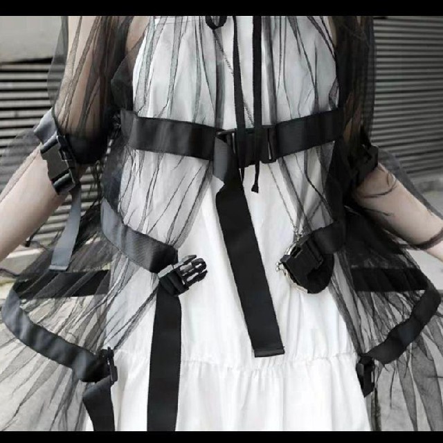 jouetie(ジュエティ)のBUCKLE BELT TULLE LONGCARDIGAN. レディースのワンピース(ひざ丈ワンピース)の商品写真