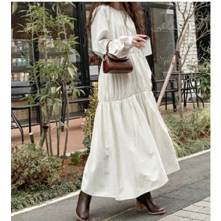 マウジー(moussy)の☆限定お値下げ☆MOUSSY　ギャザーティアードフレアドレス(ロングワンピース/マキシワンピース)