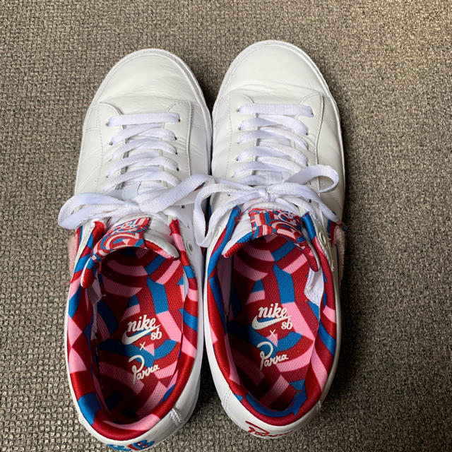 NIKE(ナイキ)のNIKE SB BLAZER GT QS Parra メンズの靴/シューズ(スニーカー)の商品写真