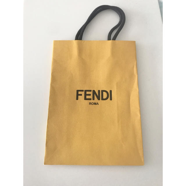 FENDI(フェンディ)のFENDI レディースのバッグ(ショップ袋)の商品写真
