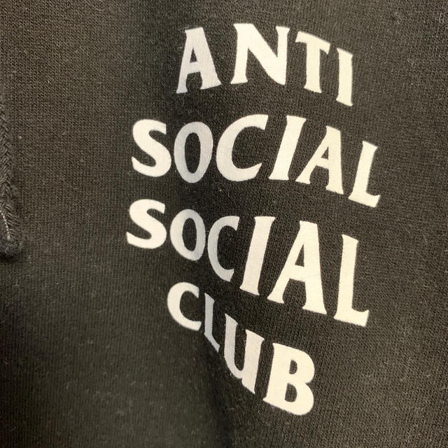 Supreme(シュプリーム)のANTISOCIALSOCIALCLUB メンズのトップス(パーカー)の商品写真