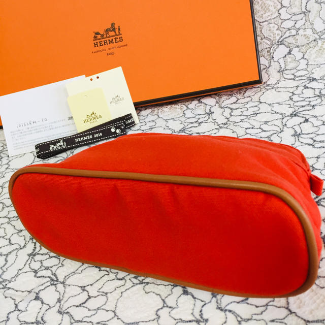 Hermes(エルメス)の専用 レディースのファッション小物(ポーチ)の商品写真