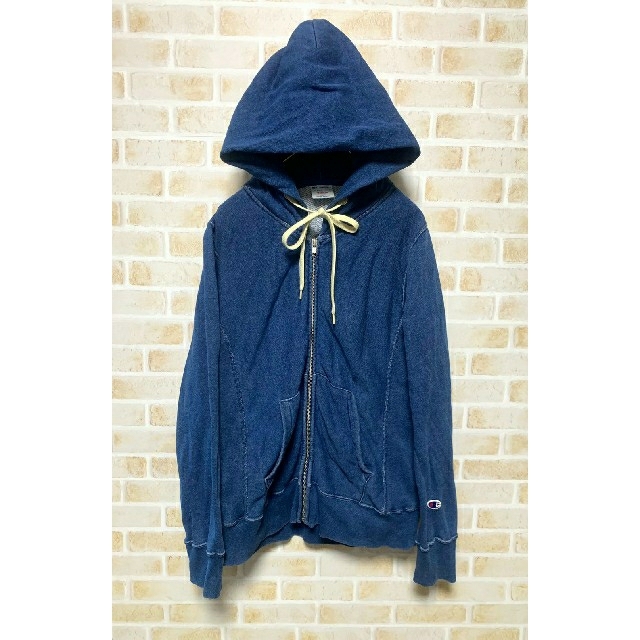 Champion(チャンピオン)の【極美品】古着屋購入 チャンピオン インディゴ ジップパーカー サイズM レディースのトップス(パーカー)の商品写真