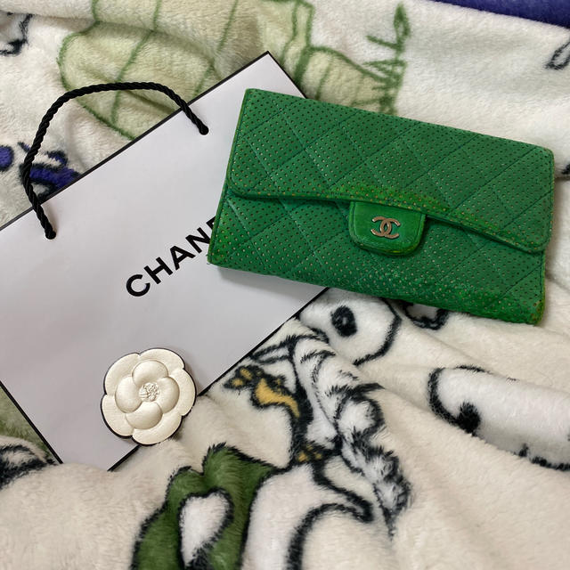 財布シャネル　CHANEL 長財布　グリーン　　マトラッセ　正規品