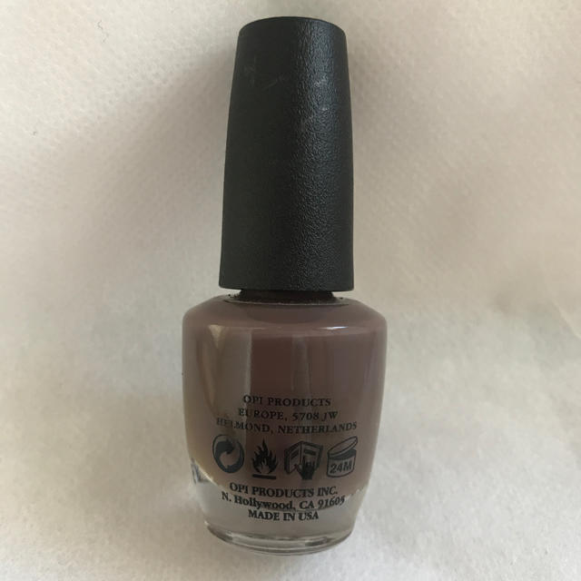 OPI(オーピーアイ)の専用　OPI  ココアブラウン マニュキア15ml コスメ/美容のネイル(マニキュア)の商品写真