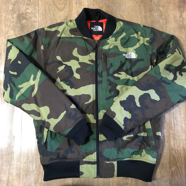 The North Face MA-1迷彩