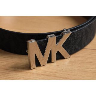 マイケルコース(Michael Kors)のMICHAEL KORS MKロゴ ベルト ブラック(ベルト)