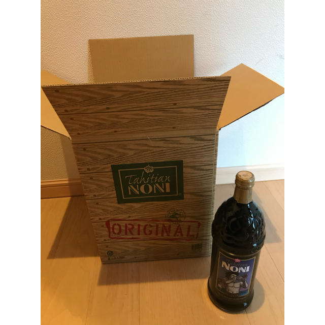 【新品】 ノニジュース　4本  モリンダ  食品/飲料/酒の健康食品(その他)の商品写真