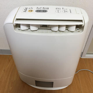 パナソニック(Panasonic)のPanasonic 衣類乾燥除湿機【最終価格！！】(衣類乾燥機)