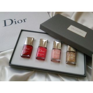 クリスチャンディオール(Christian Dior)の限定♡DIOR♡マニキュア(マニキュア)