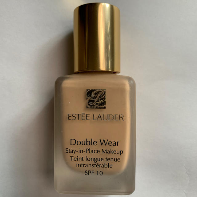 Estee Lauder(エスティローダー)のエスティローダーダブルウェアファンデーション　デザートベージュ コスメ/美容のベースメイク/化粧品(ファンデーション)の商品写真