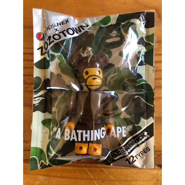 A BATHING APE(アベイシングエイプ)のBE@RBRICK pepsiNEX×ZOZOTOWN おまけストラップ エンタメ/ホビーのアニメグッズ(ストラップ)の商品写真