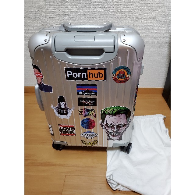 RIMOWA(リモワ)のリモワ トパーズ 35L キャビン スーツケース メンズのバッグ(トラベルバッグ/スーツケース)の商品写真