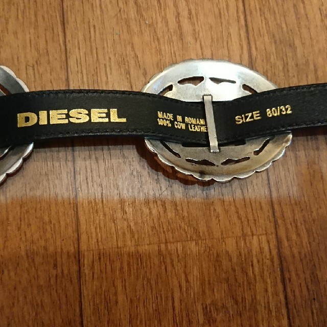 DIESEL(ディーゼル)の☆DIESEL レディース レザーベルト 美品☆ レディースのファッション小物(ベルト)の商品写真