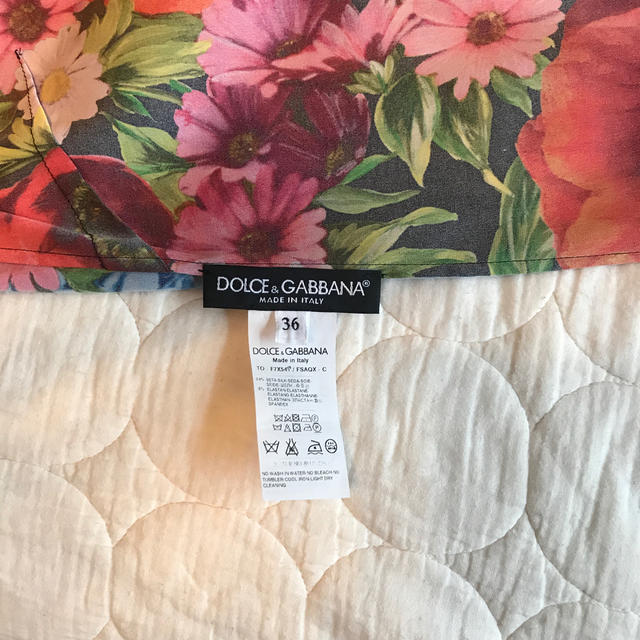 DOLCE&GABBANA(ドルチェアンドガッバーナ)の【未使用】DOLCE&GABBANA チュニック　ぽにょ様専用 レディースのレディース その他(その他)の商品写真