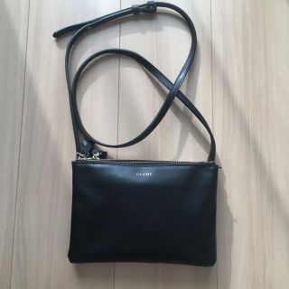 セリーヌ(celine)のトリオ　ブラック　スモール　ミニ　セリーヌ(ショルダーバッグ)