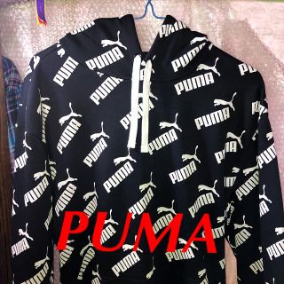 プーマ(PUMA)の激安で2300円引き‼️実寸XL‼️春用PUMA総柄ブラックパーカー(パーカー)