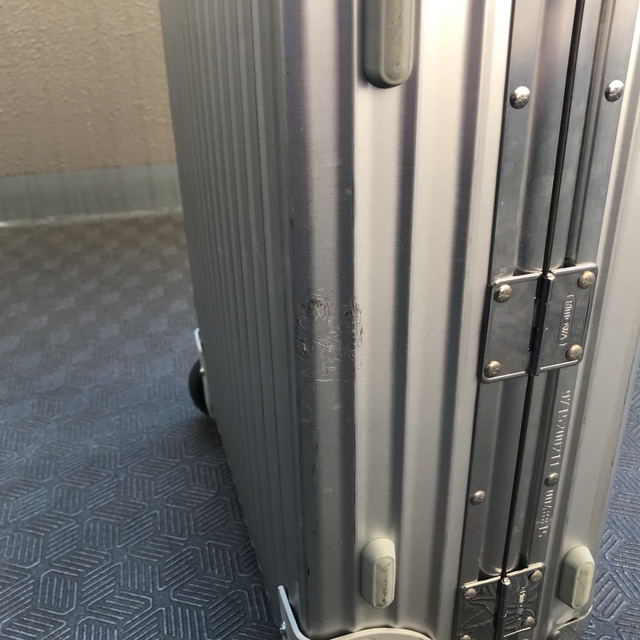 RIMOWA(リモワ)のリモワ  スーツケース  クラシックフライト　2輪 メンズのバッグ(トラベルバッグ/スーツケース)の商品写真