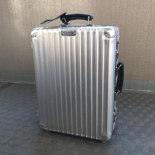 RIMOWA クラシックフライト機内持ち込み