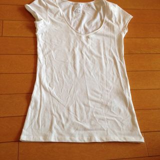 ザラ(ZARA)のZARA 白シャツ(Tシャツ(半袖/袖なし))