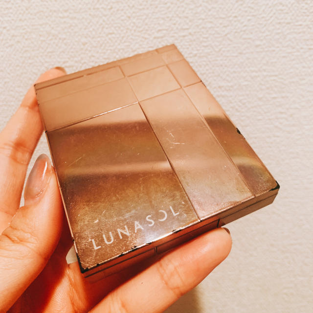 LUNASOL(ルナソル)のLUNASOL  アイシャドウ コスメ/美容のベースメイク/化粧品(アイシャドウ)の商品写真