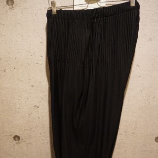 プリーツプリーズイッセイミヤケ(PLEATS PLEASE ISSEY MIYAKE)のissei miyake homme plisse プリーツ　パンツ(スラックス)