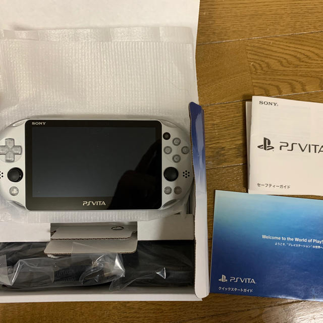 新作続々入荷中 PSVITA（新品）（Wi-Fi対応）