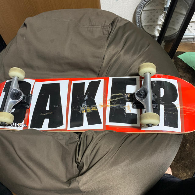 BAKER スケボー