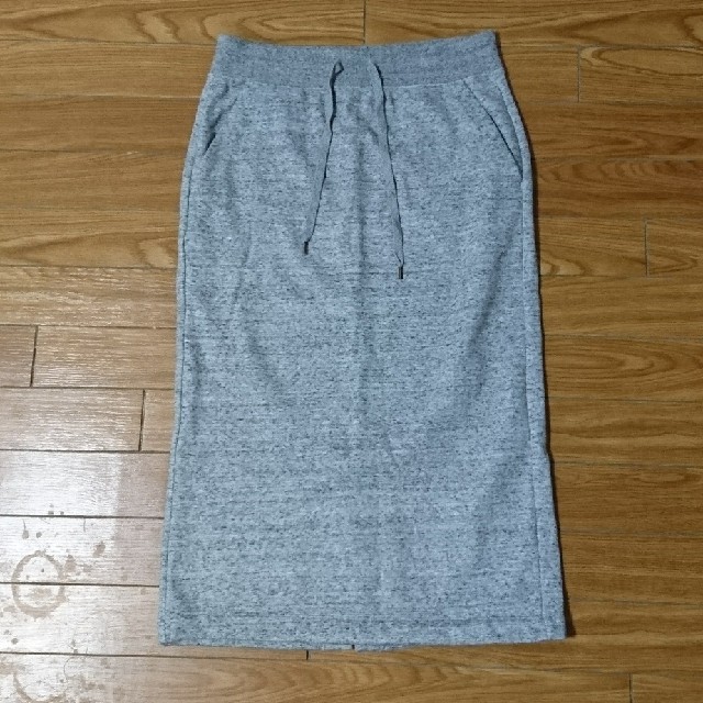 UNIQLO(ユニクロ)のボアスウェット スカート レディースのスカート(ロングスカート)の商品写真