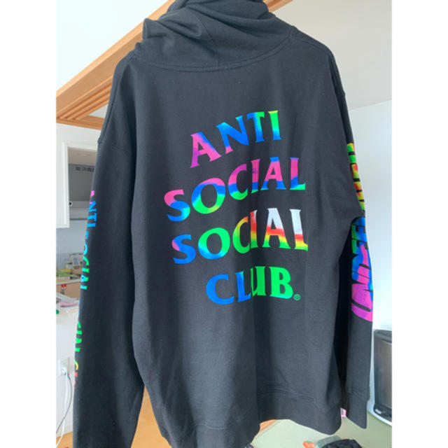 AntiSocialSocialClubコラボパーカー