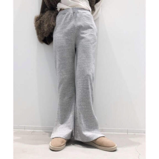 アパルトモン別注 AMERICANA Slit Sweat パンツ - カジュアルパンツ