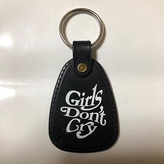 アンダーカバー(UNDERCOVER)の◼️新品　Girls Don't Cry × Undercover キーホルダー(その他)