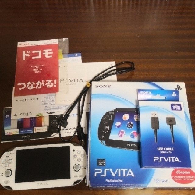 SONY playStation VITA 本体 ホワイト すぐに遊べるセット！ゲームソフト/ゲーム機本体