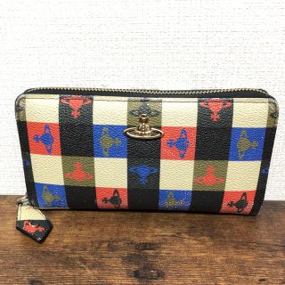 ヴィヴィアンウエストウッド(Vivienne Westwood)のビビアン　オーブ　ラウンドジップ　レザー　長財布(財布)