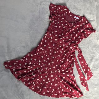 クレージュ(Courreges)のクレージュ花柄ワンピース　美品　サイズ40(ひざ丈ワンピース)