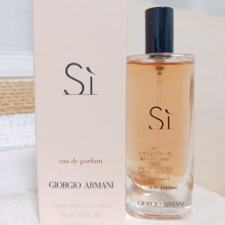 ジョルジオアルマーニ(Giorgio Armani)の新品未使用　シィ　オードパルファン　15ml(香水(女性用))