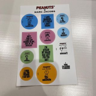 ピーナッツ(PEANUTS)の値下げ！スヌーピー マークジェイコブス ステッカー(シール)