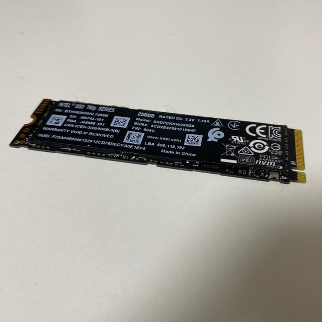 Intel SSD 760p 256GB SSDPEKKW256G8 スマホ/家電/カメラのPC/タブレット(PC周辺機器)の商品写真