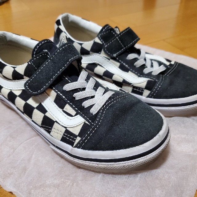 VANS(ヴァンズ)のVANS　バンズ　キッズ！★☆中古品　送料込み　21センチ キッズ/ベビー/マタニティのキッズ靴/シューズ(15cm~)(スニーカー)の商品写真