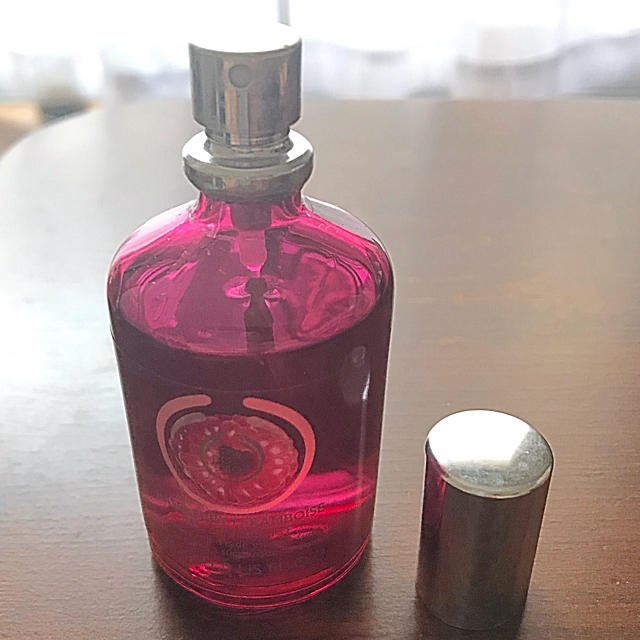 THE BODY SHOP(ザボディショップ)のボディショップ　BODY SHOP オードトワレ　ラズベリー　30ml コスメ/美容の香水(香水(女性用))の商品写真