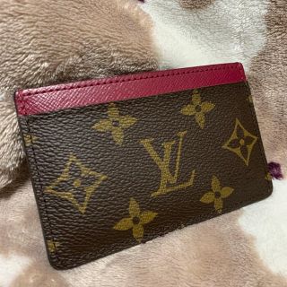 ルイヴィトン(LOUIS VUITTON)の【美品♡】ルイヴィトン モノグラム パスケース 定期入れ カードケース(名刺入れ/定期入れ)