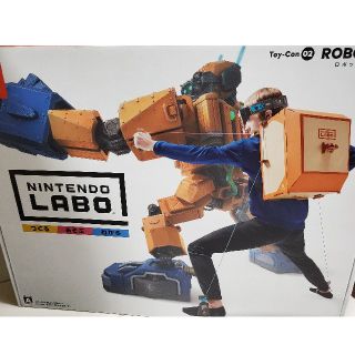 ニンテンドースイッチ(Nintendo Switch)の新品　Nintendo Labo Toy-Con 02: Robot Kit(家庭用ゲームソフト)