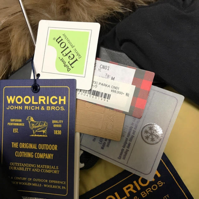 WOOLRICH(ウールリッチ)のWoolrichダウン メンズのジャケット/アウター(ダウンジャケット)の商品写真