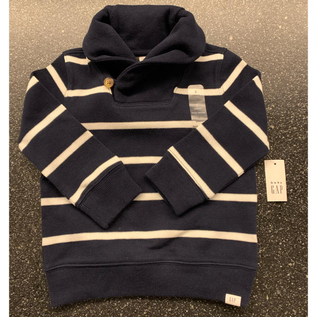 babyGAP(ベビーギャップ)の【新品】baby GAP トレーナー　ハイネック　紺　白　ボーダー　ギャップ キッズ/ベビー/マタニティのキッズ服男の子用(90cm~)(その他)の商品写真