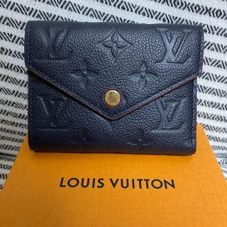 ルイヴィトン(LOUIS VUITTON)の専用　　ポルトフォイユヴィクトリーヌ　アンプラント　ルイヴィトン(財布)