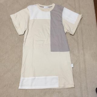 ステューシー(STUSSY)のステューシーTシャツワンピ(ひざ丈ワンピース)