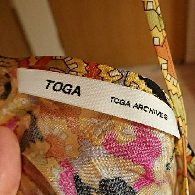 TOGA(トーガ)のTOGA トーガ キャミソールフリルワンピース  ☆美品☆ レディースのワンピース(ひざ丈ワンピース)の商品写真